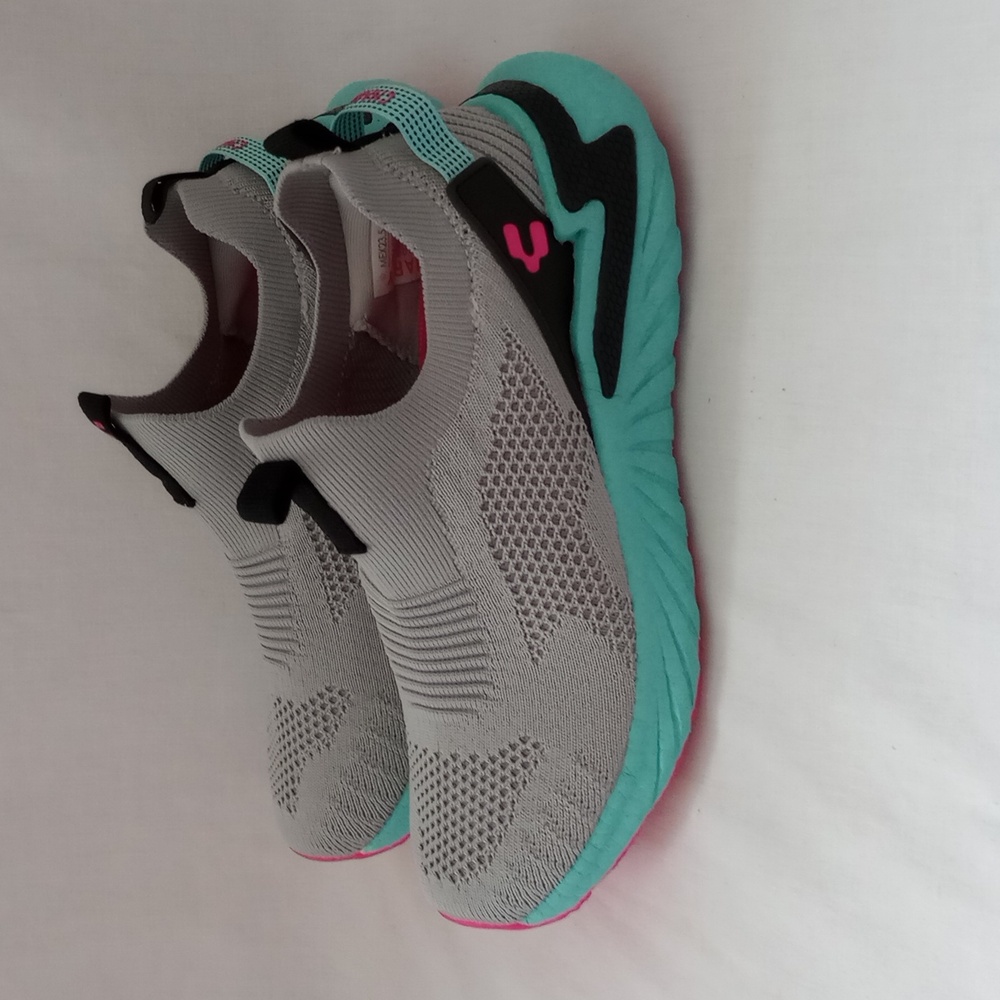Charly Vigorate Women's Sneakers